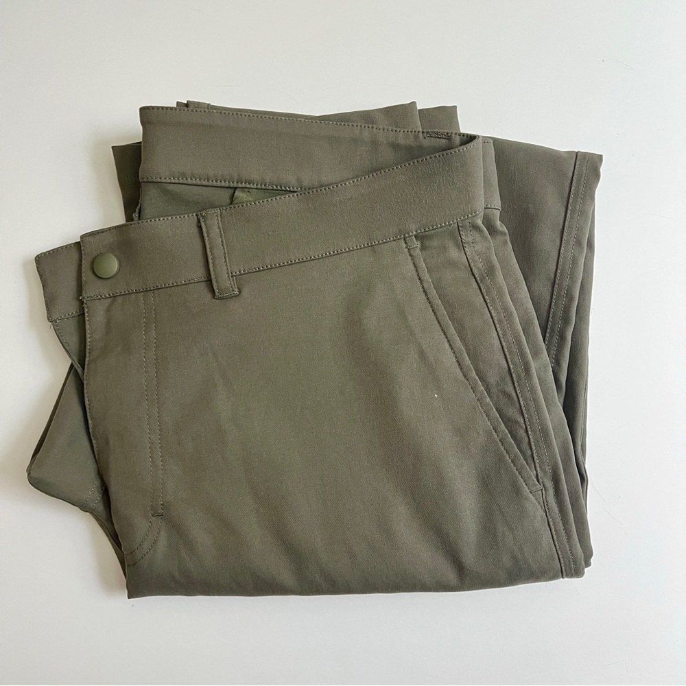 Outdoor Voices Men's Olive Green Pants, Large